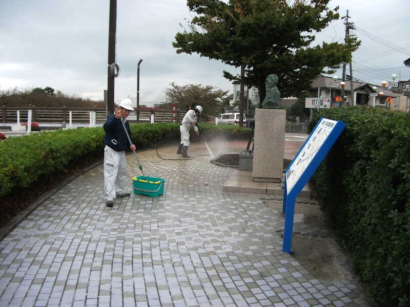 富山市舗道の滑り止め施工